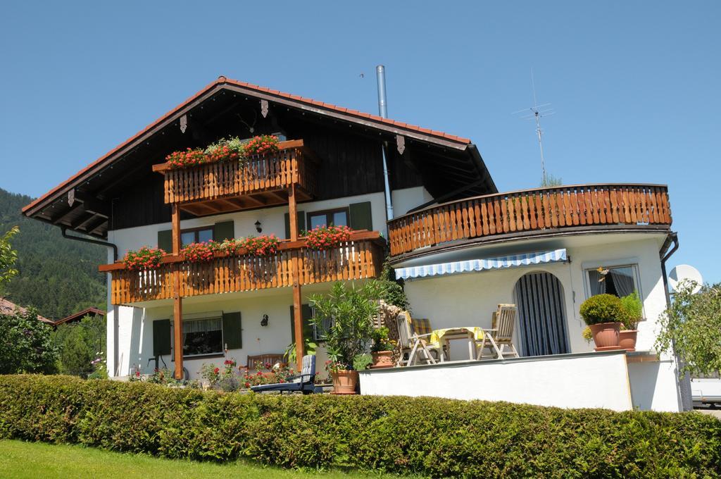 Gaestehaus Bergfrieden Bolsterlang Δωμάτιο φωτογραφία